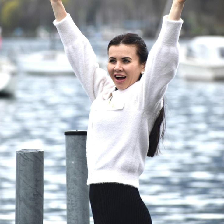 Portrait of a group coordinator and fusion cooking expert